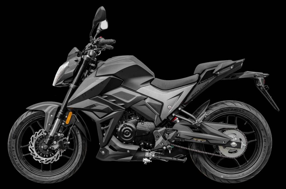 Cyclone Battlo 5S (2025 - 26) (8)