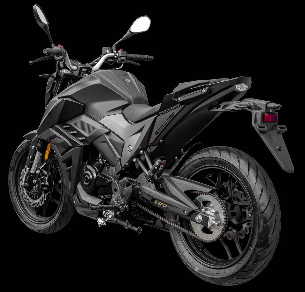 Cyclone Battlo 5S (2025 - 26) (9)