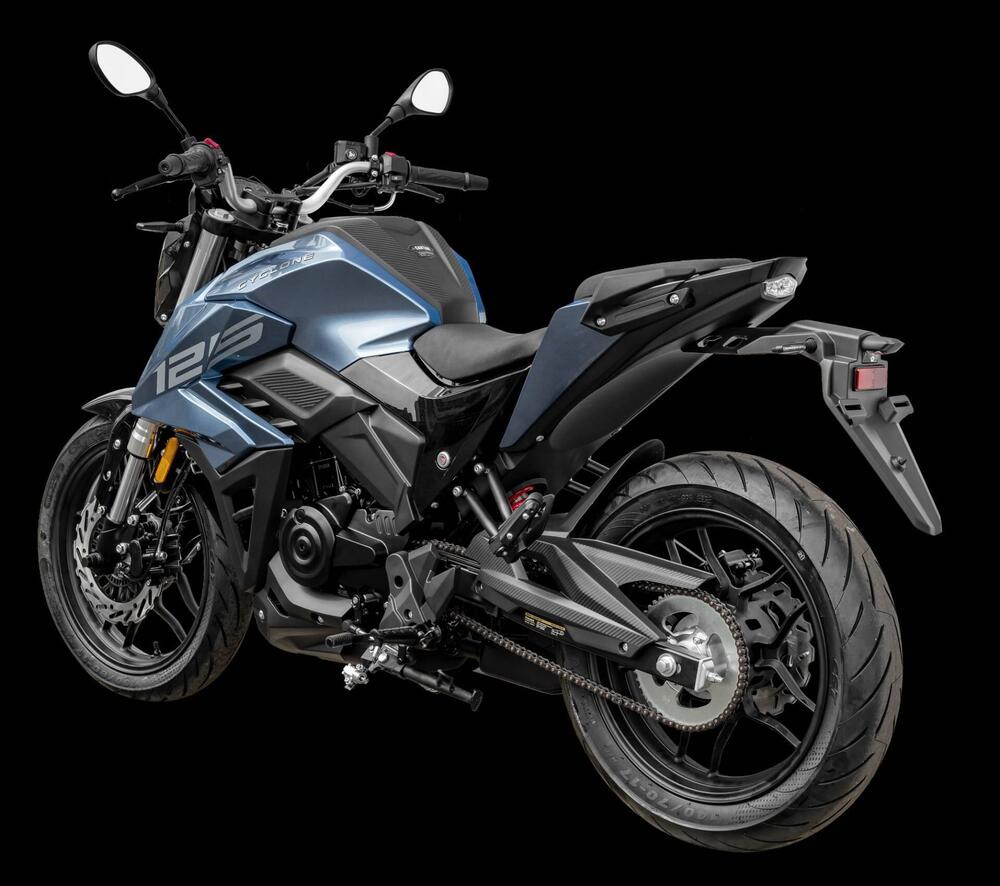 Cyclone Battlo 5S (2025 - 26) (15)