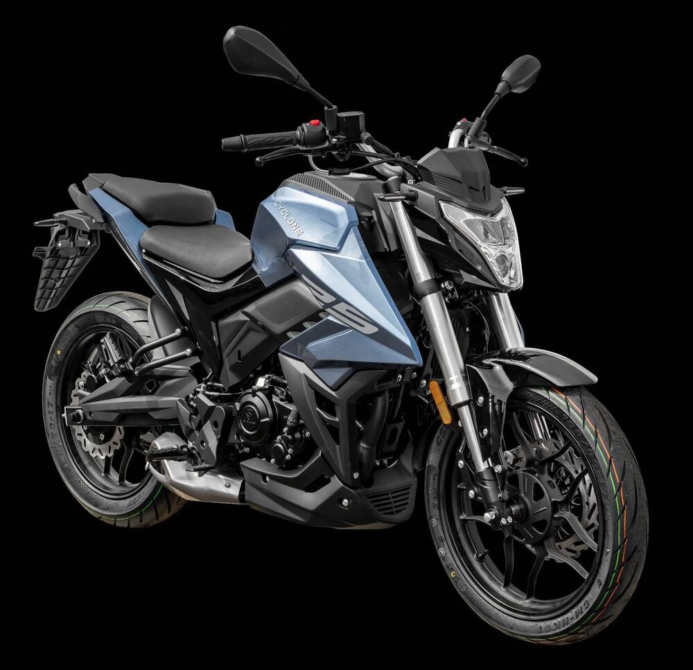 Cyclone Battlo 5S (2025 - 26) (19)