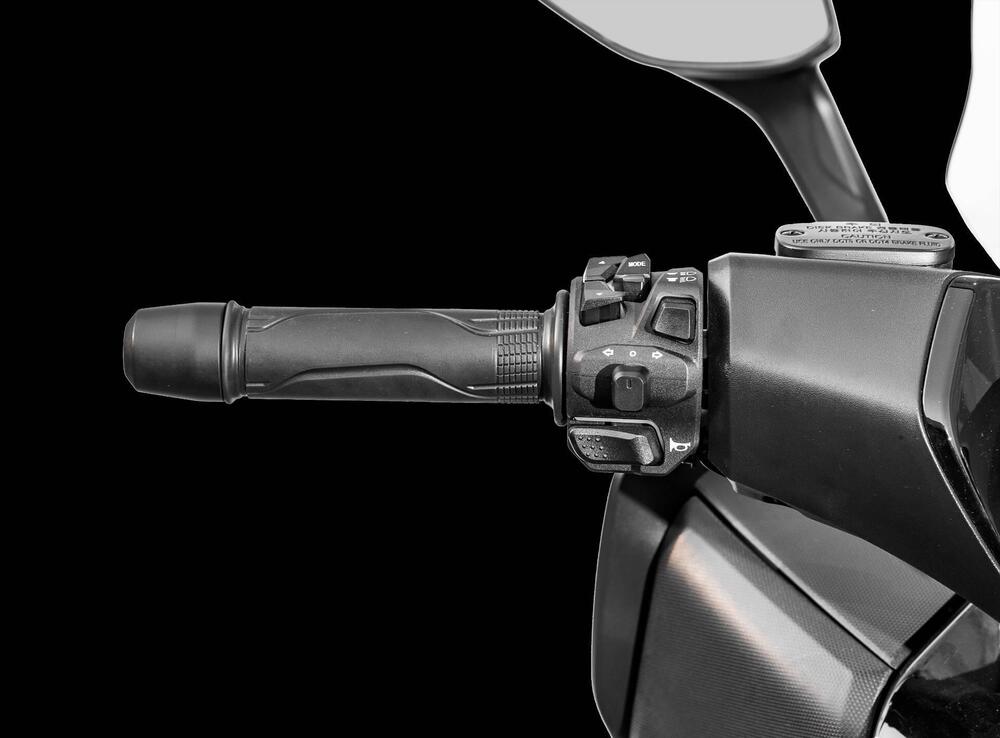 Cyclone RT3S (2025 - 26) (4)