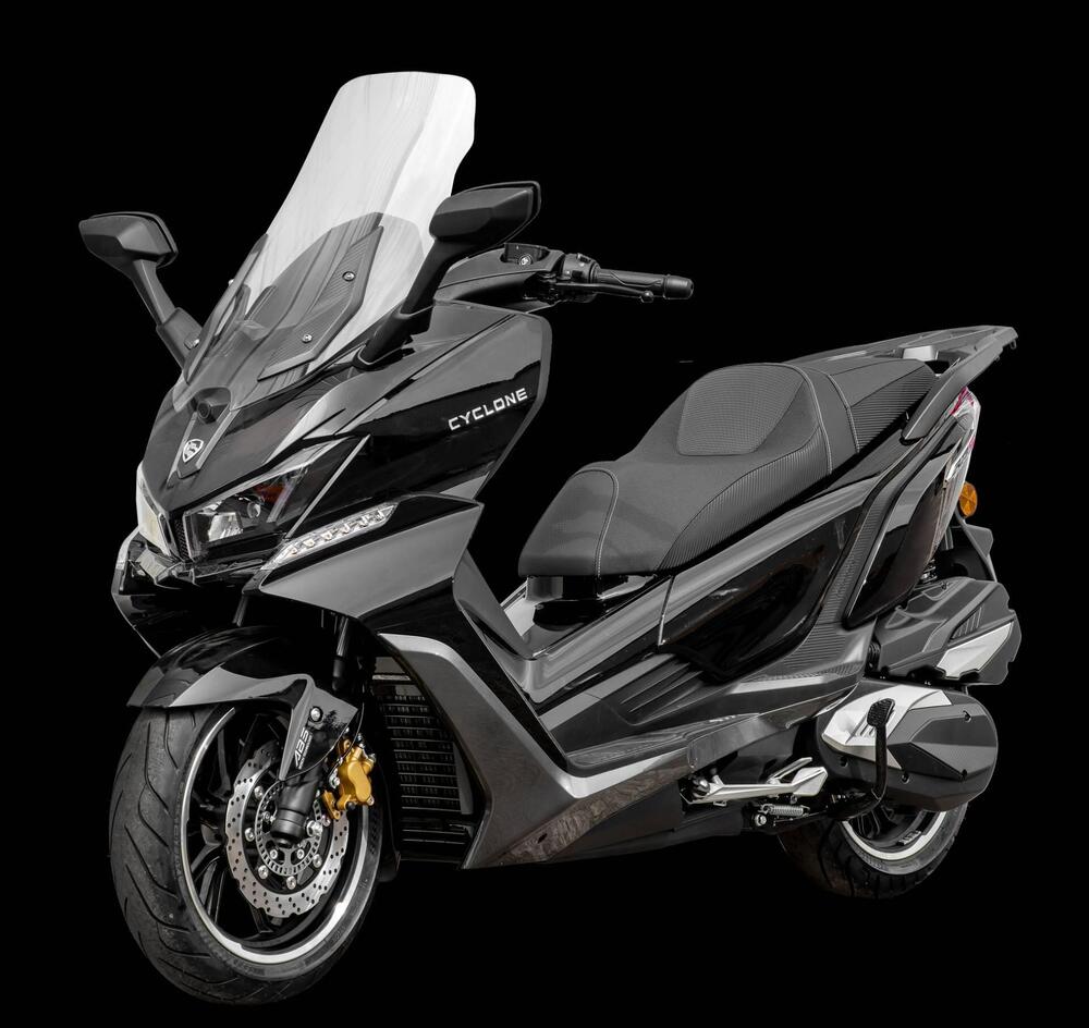 Cyclone RT3S (2025 - 26) (8)