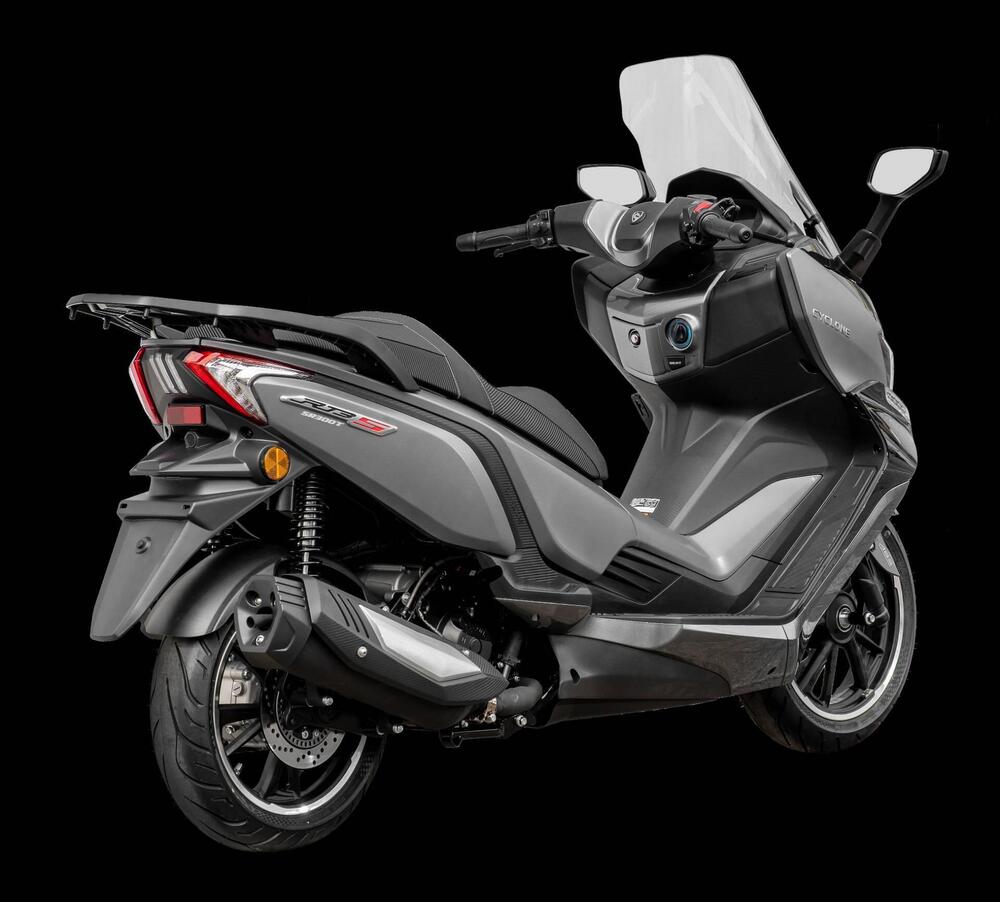 Cyclone RT3S (2025 - 26) (17)