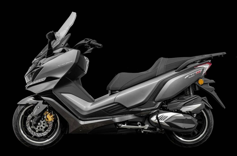 Cyclone RT3S (2025 - 26) (18)