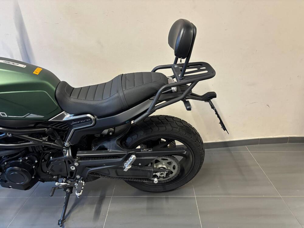 Benelli Leoncino 800 (2022 - 26) (3)