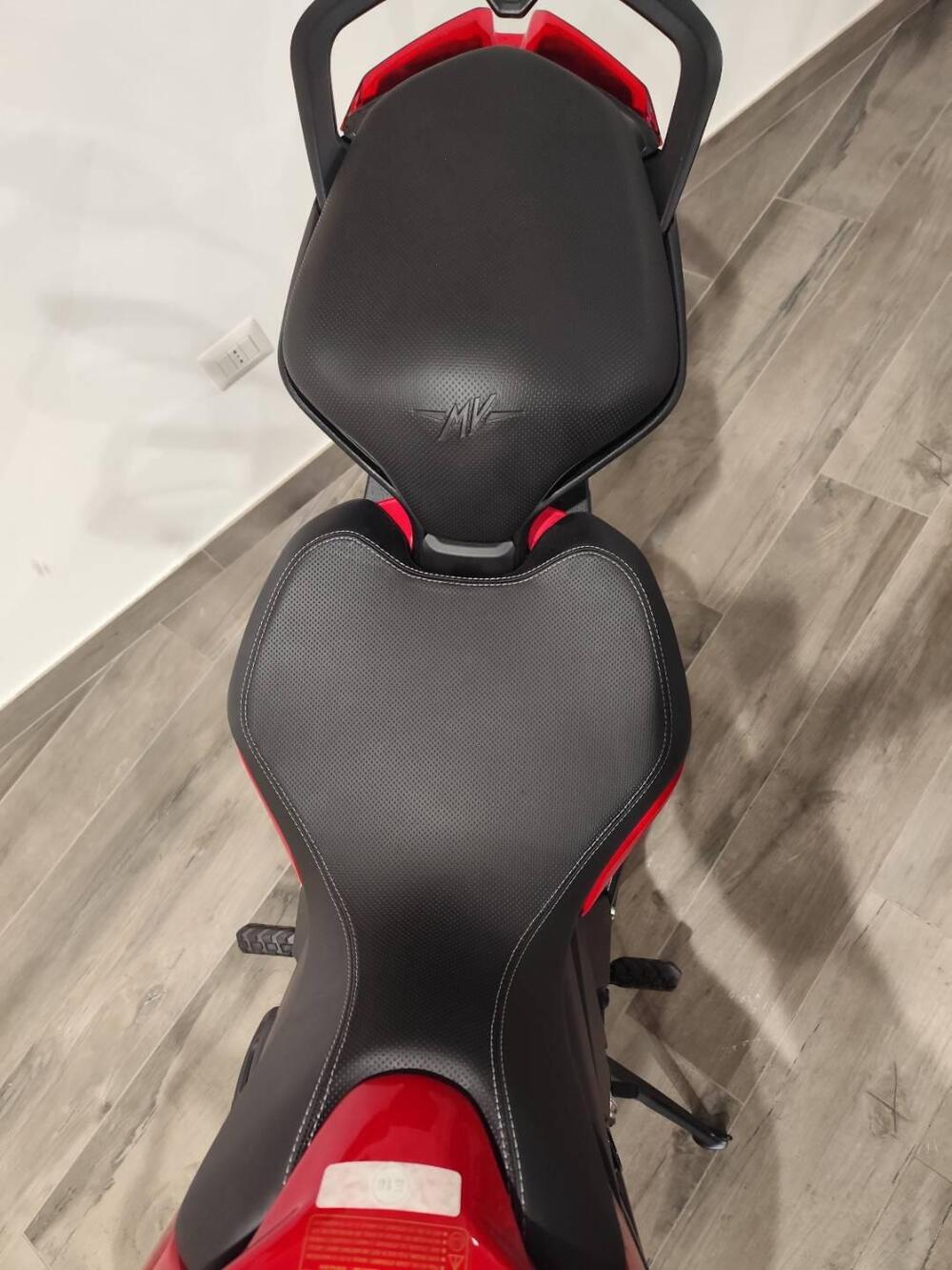 MV Agusta Superveloce 800 (2021 - 25) (18)