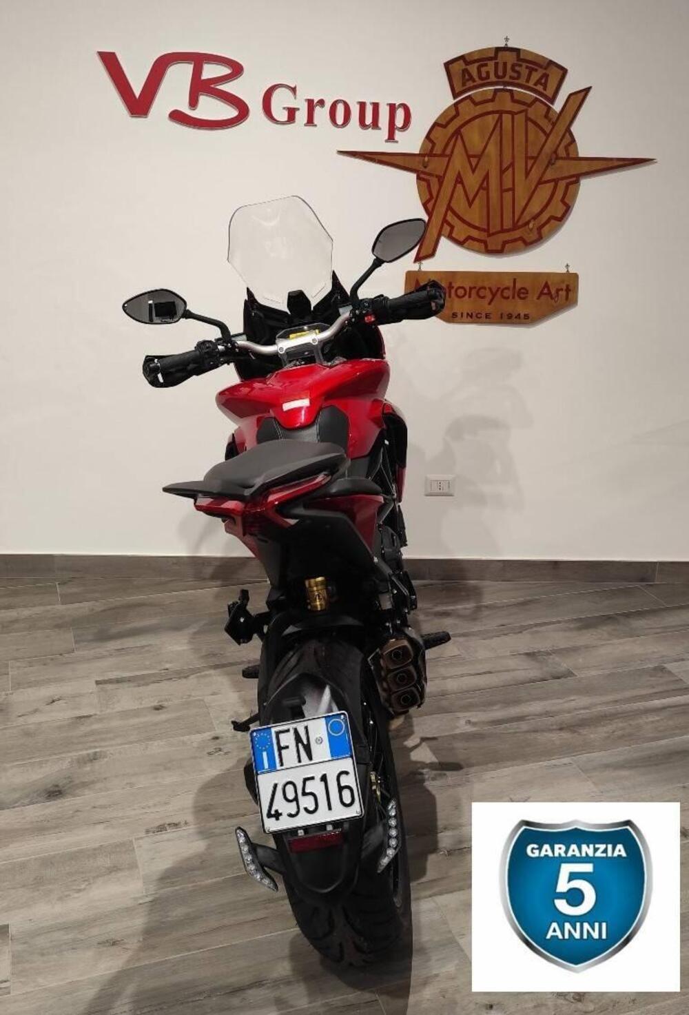 MV Agusta Superveloce 800 (2021 - 25) (8)