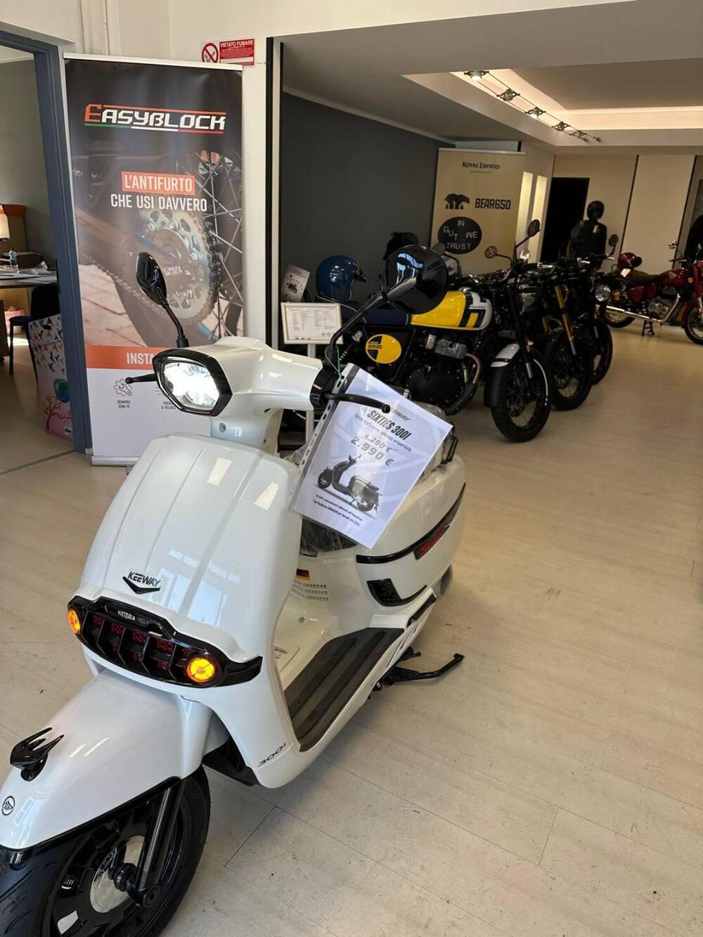 Keeway Motor Sixties 300i (2023 - 25)