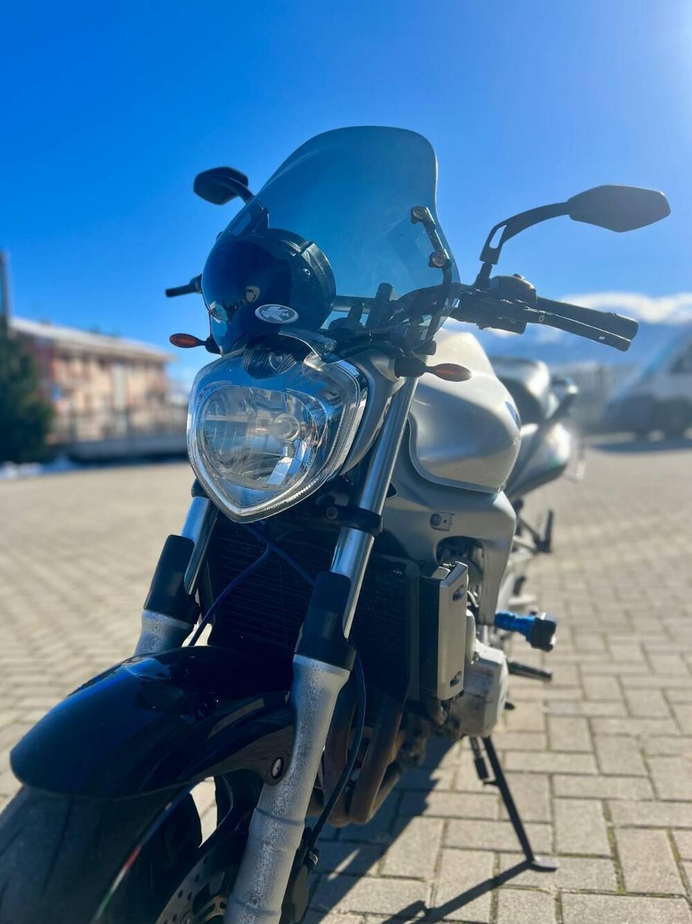 Yamaha FZ6 (2004 - 07) (5)