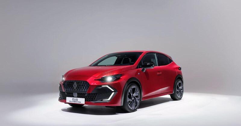 Nuova Renault Clio E-Tech 160: consumi da diesel, tecnologia da ibrida [VIDEO]