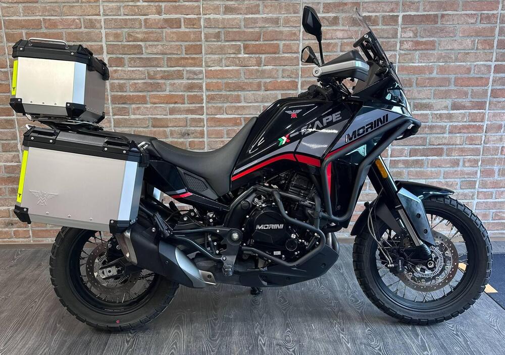 Moto Morini X-Cape 650 (2021 - 26) (3)