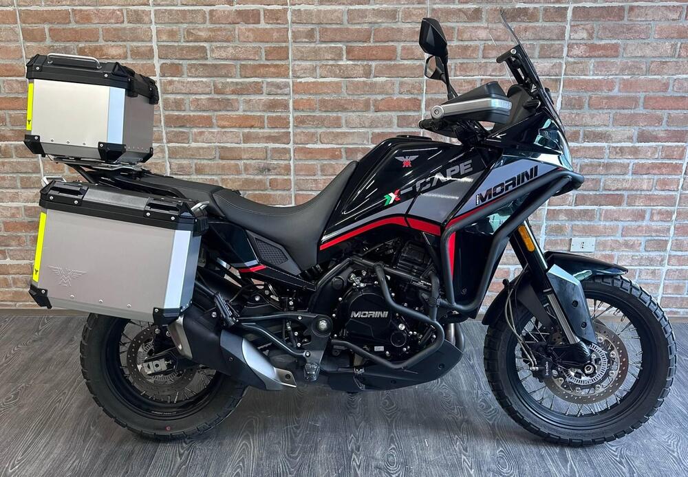 Moto Morini X-Cape 650 (2021 - 26) (7)