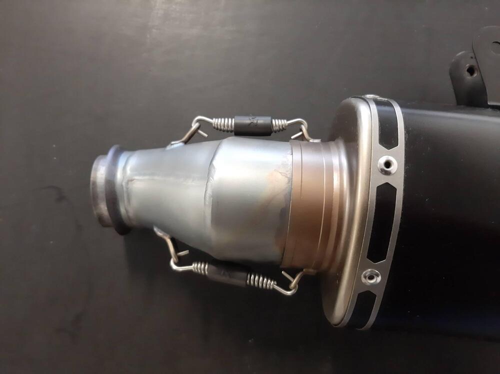 AKRAPOVIC KTM SMC-R/ENDURO R 2019-2020 (3)