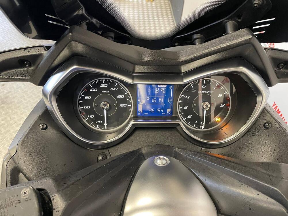 Yamaha X-Max 400 Tech Max (2020) (4)