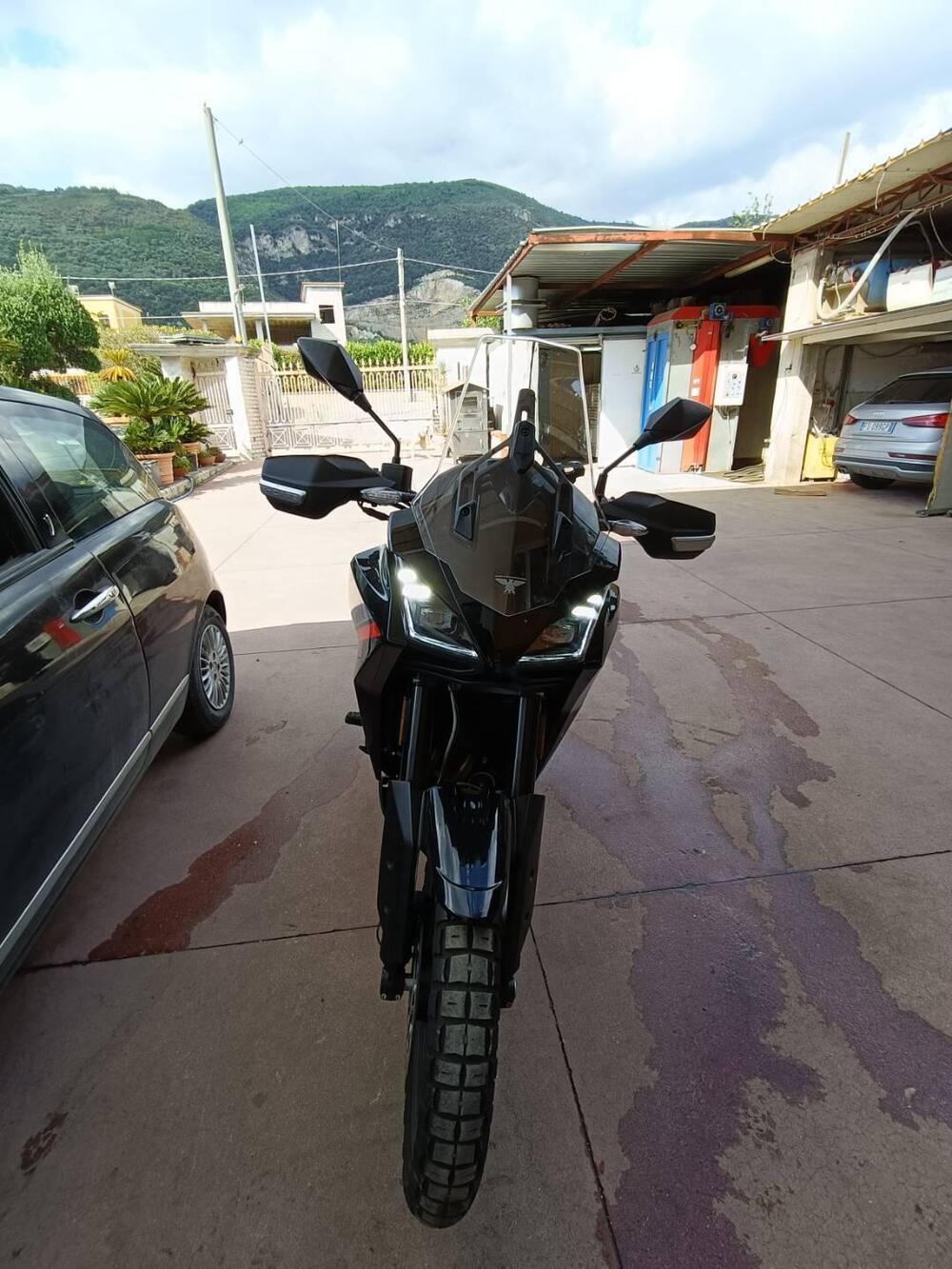 Moto Morini X-Cape 650 (2021 - 26) (2)