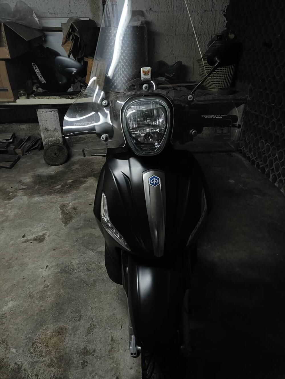 Piaggio Beverly 300 S i.e. (2015 - 16) (5)
