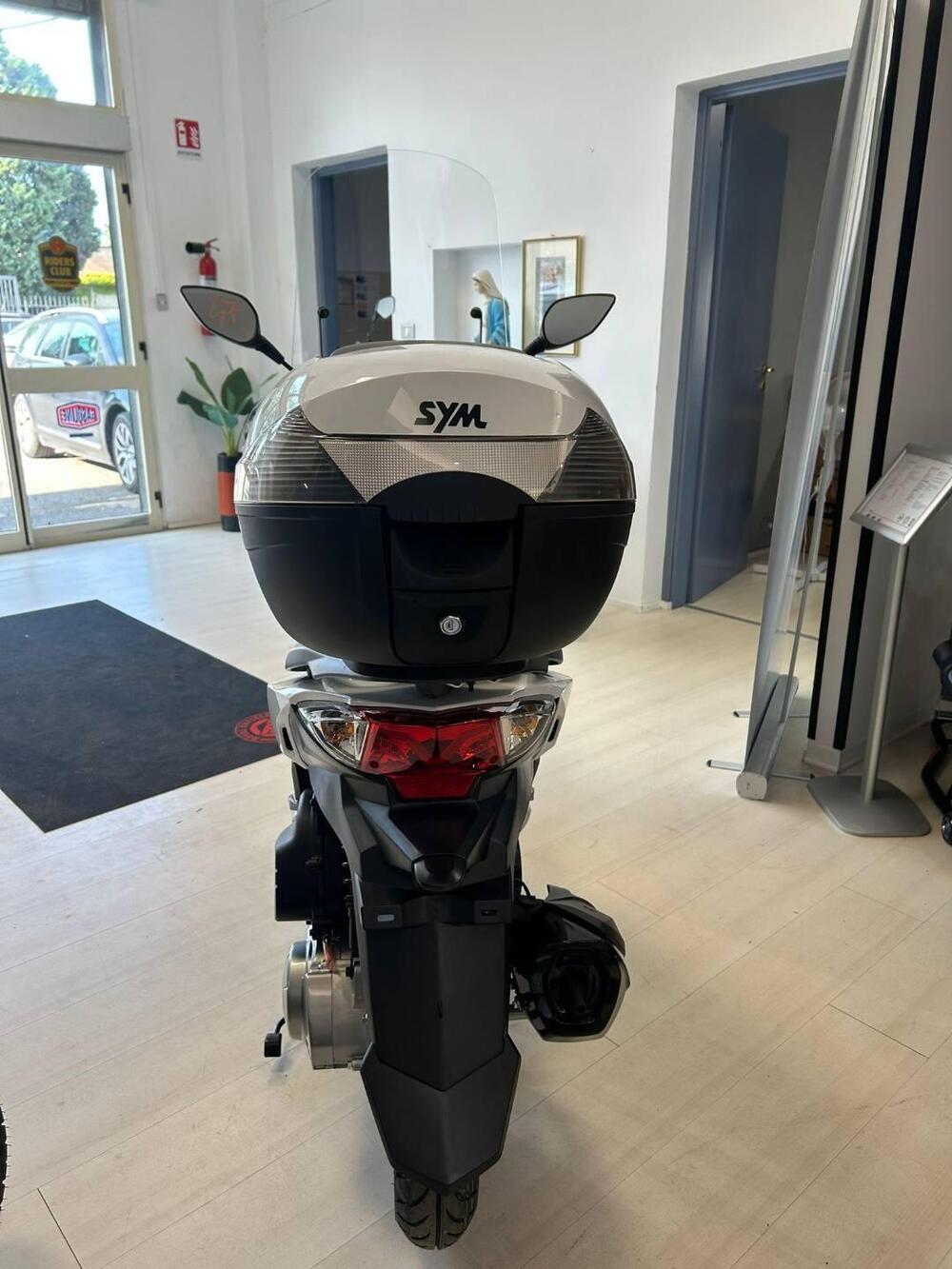 Sym Symphony 125 SR (2025 - 26) (3)