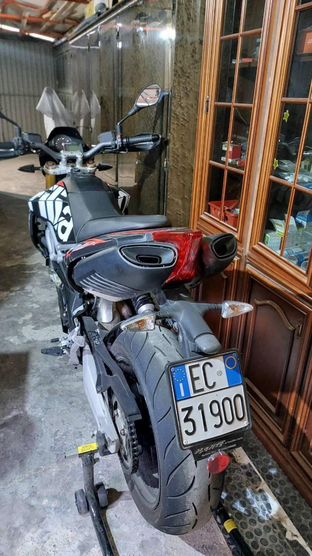 Aprilia Dorsoduro 750 Factory (2010 - 13) (5)