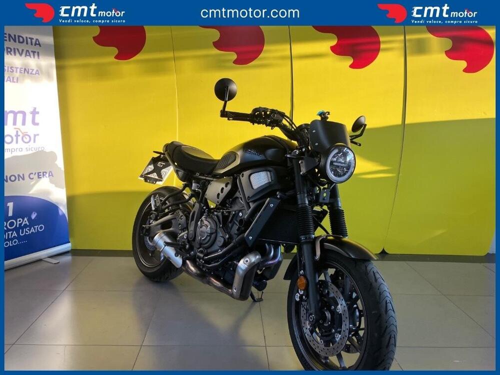 Yamaha XSR 700 (2021) (2)