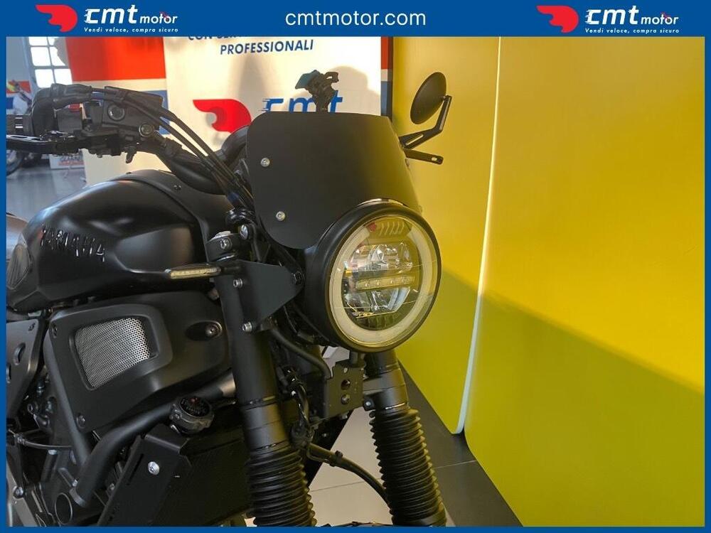 Yamaha XSR 700 (2021) (10)