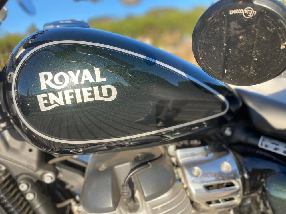 Royal Enfield Super Meteor 650 (2023 - 26) (4)