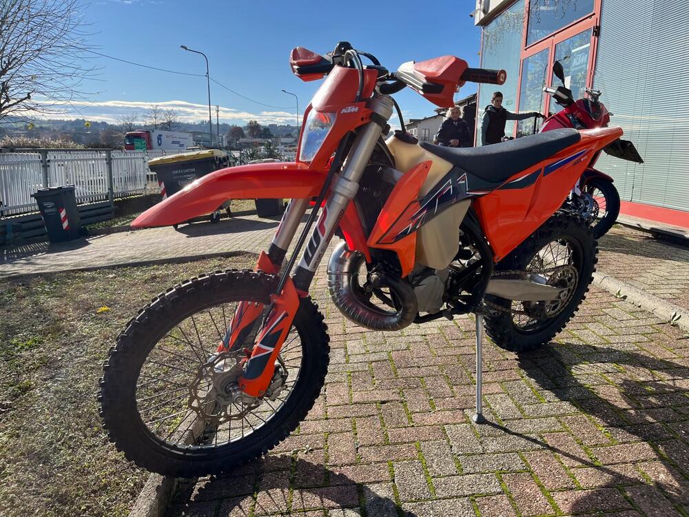 KTM 300 EXC E TPI (2022) (6)
