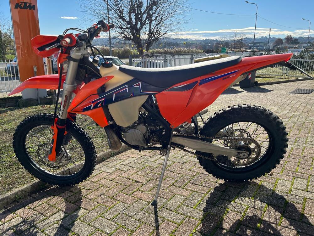 KTM 300 EXC E TPI (2022) (8)