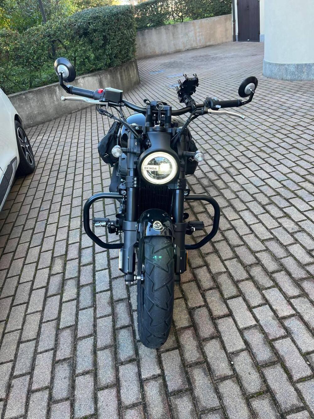 Keeway Motor V302 C (2022 - 26) (6)