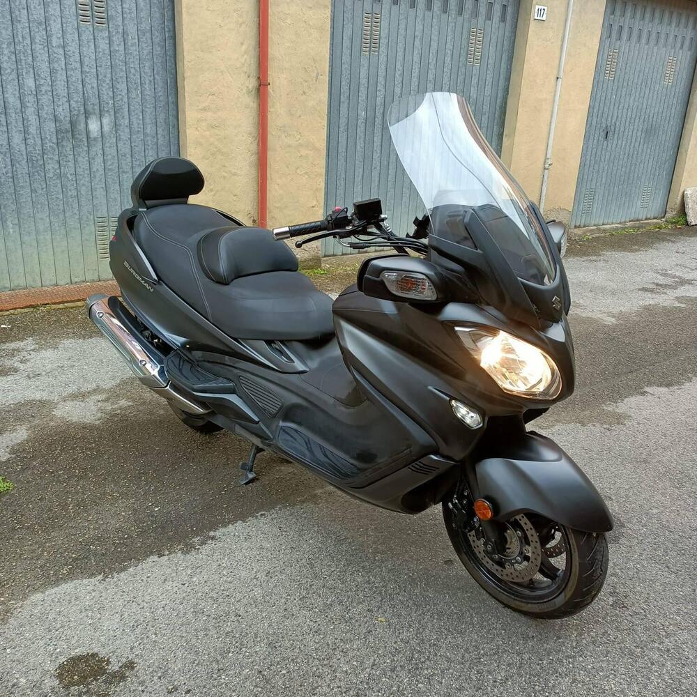 Suzuki Burgman AN 650 Executive (2017 - 20) (2)