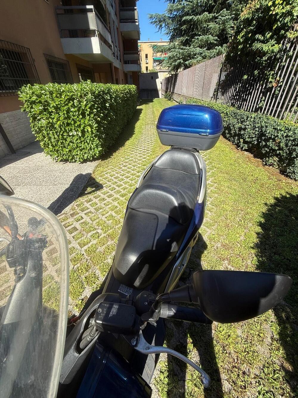 Honda Silver Wing 600 (2001 - 05) (10)