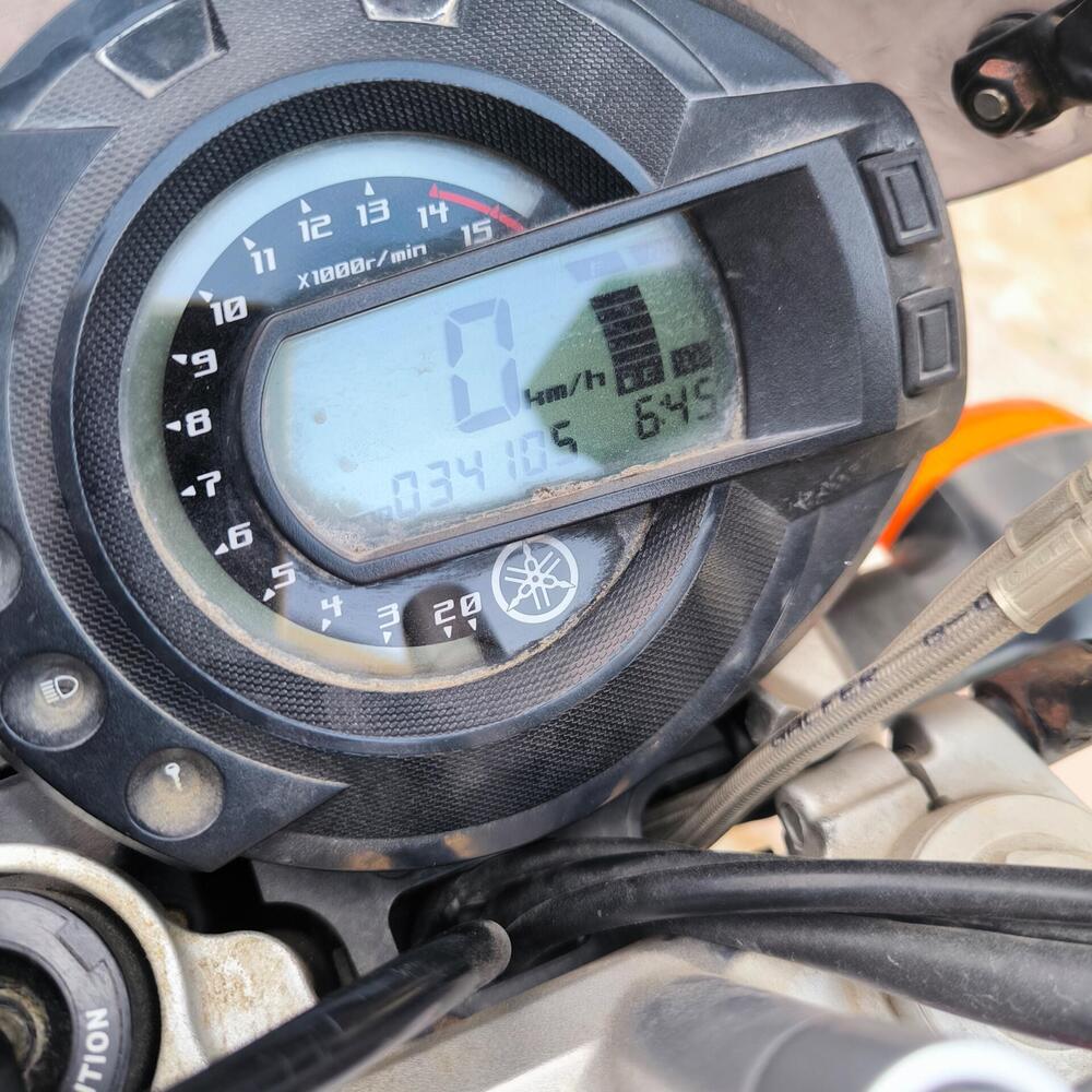 Yamaha FZ6 (2004 - 07) (3)