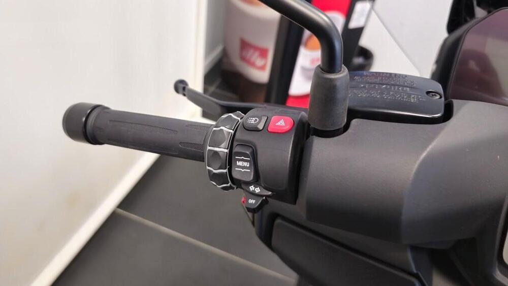 Bmw C 400 GT (2025 - 26) (2)