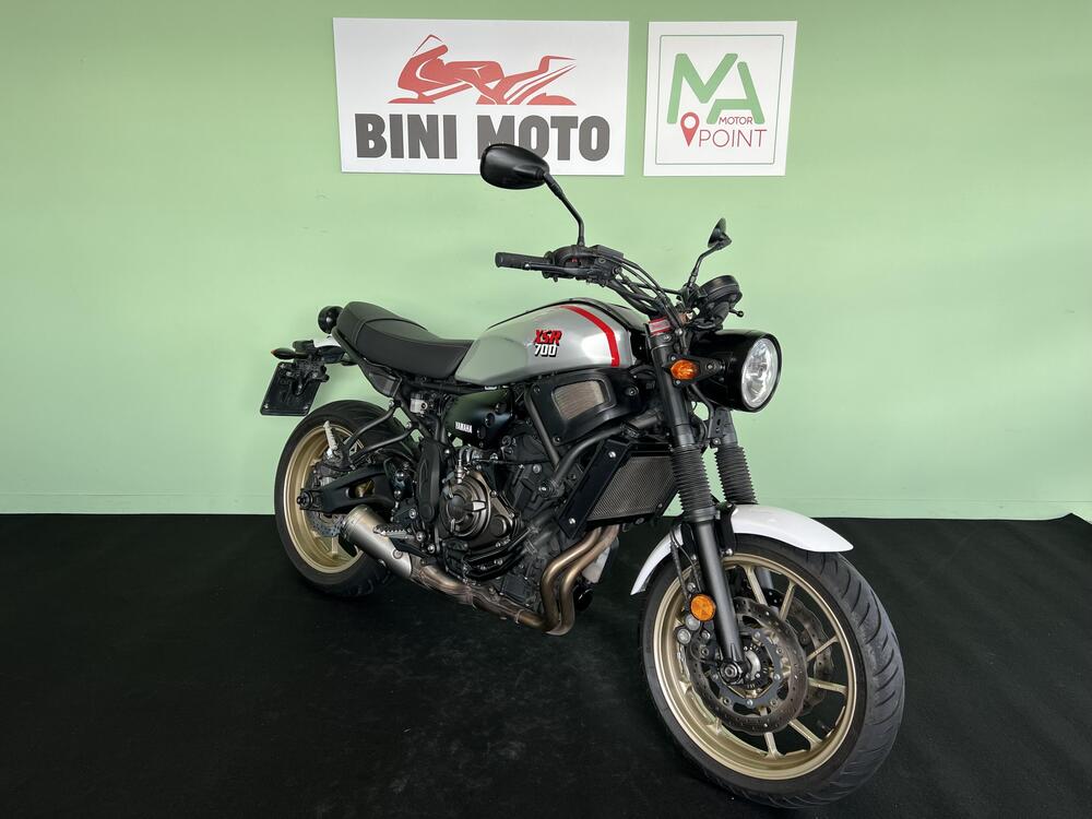 Yamaha XSR 700 XTribute (2021) (2)