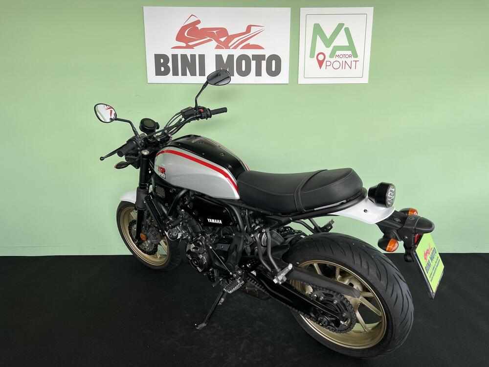 Yamaha XSR 700 XTribute (2021) (6)