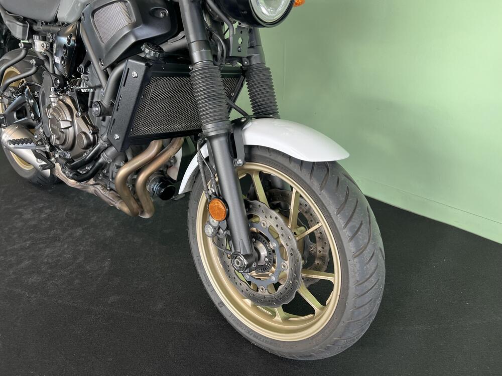 Yamaha XSR 700 XTribute (2021) (17)