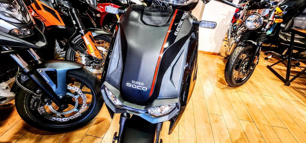 Super Soco CPx Pro (2023 - 24) (4)