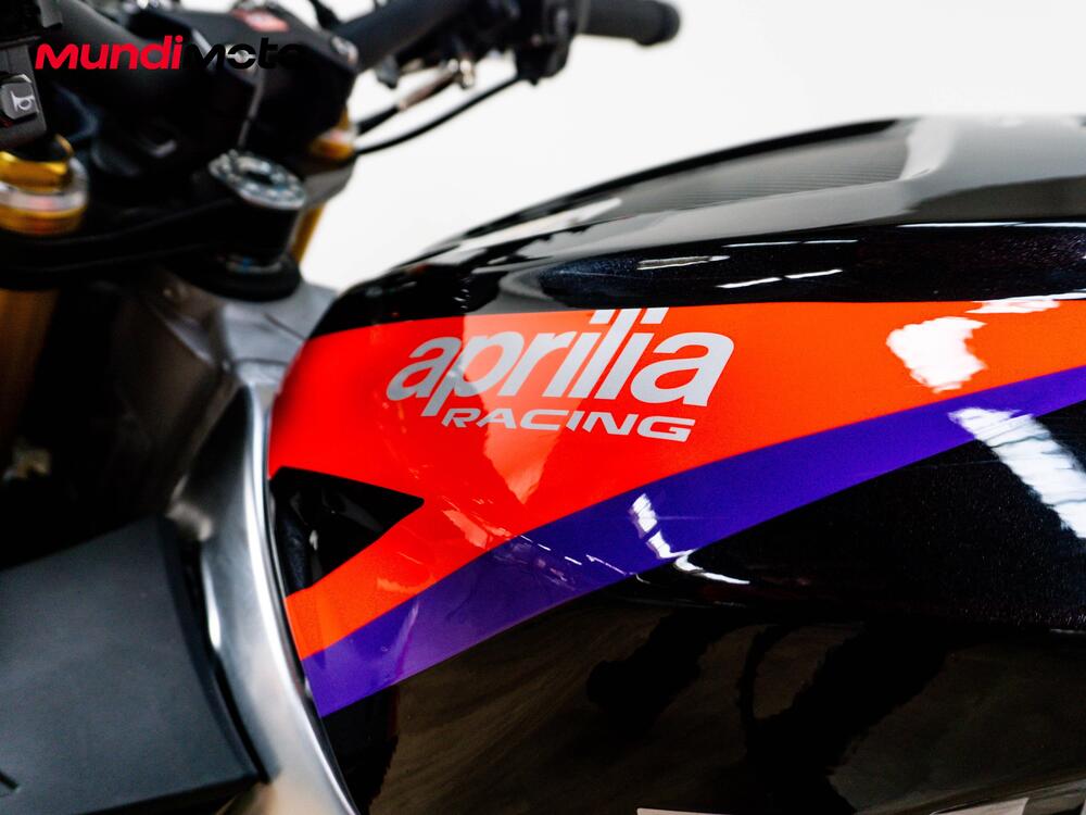 Aprilia Tuono V4 Factory (2025) (16)