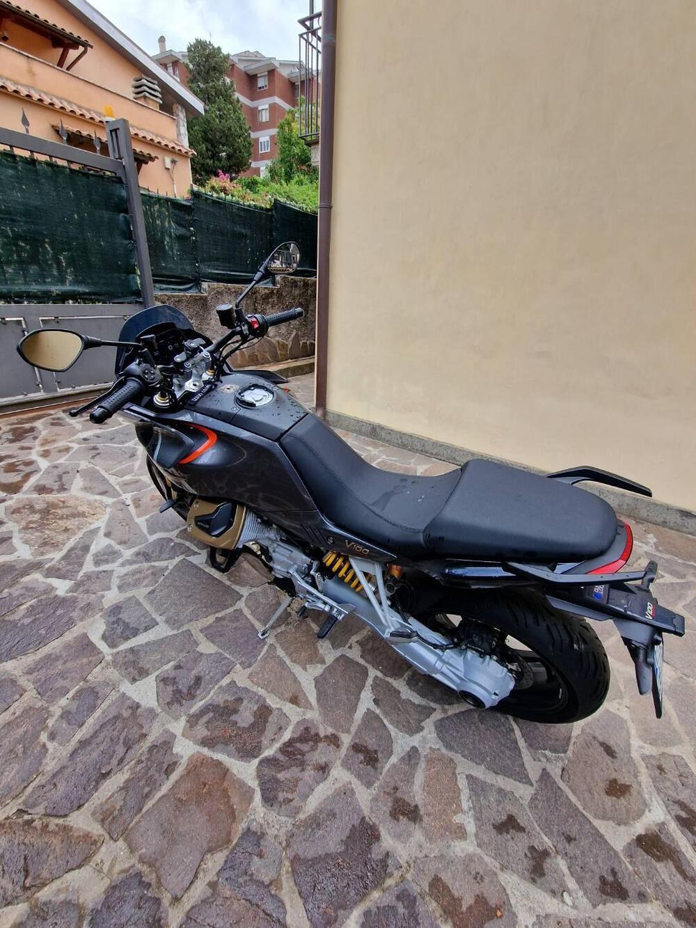 Moto Guzzi V100 Mandello S (2022 - 24) (4)