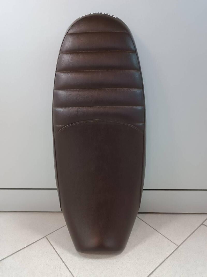 Sella RIBASSATA Scrambler 1200 Triumph (2)