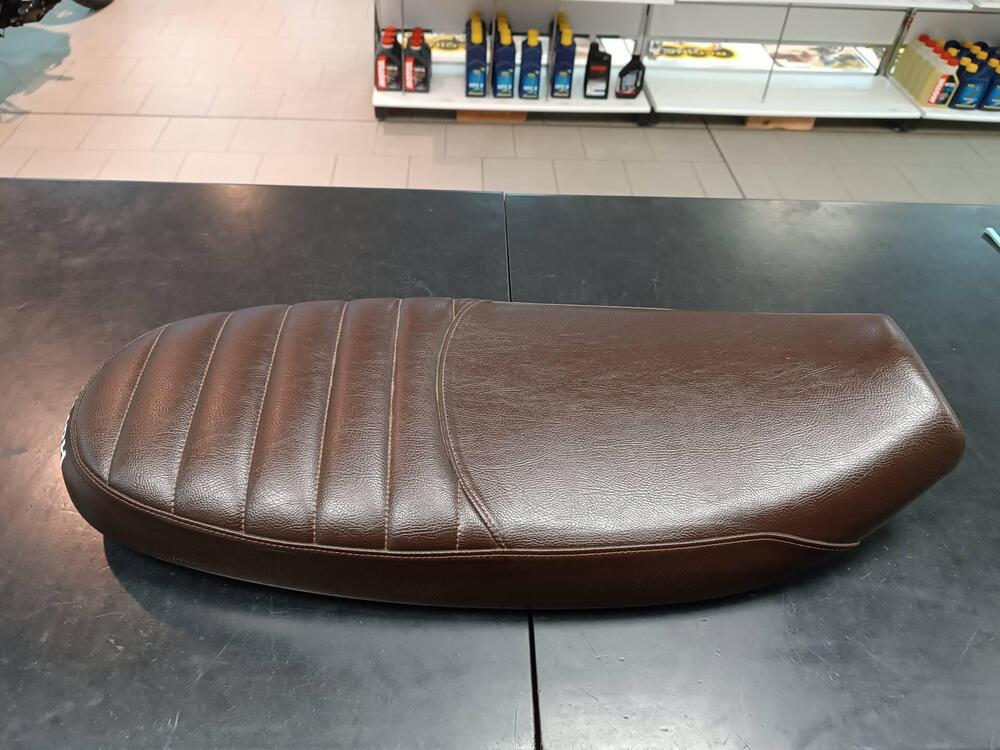 Sella RIBASSATA Scrambler 1200 Triumph (6)