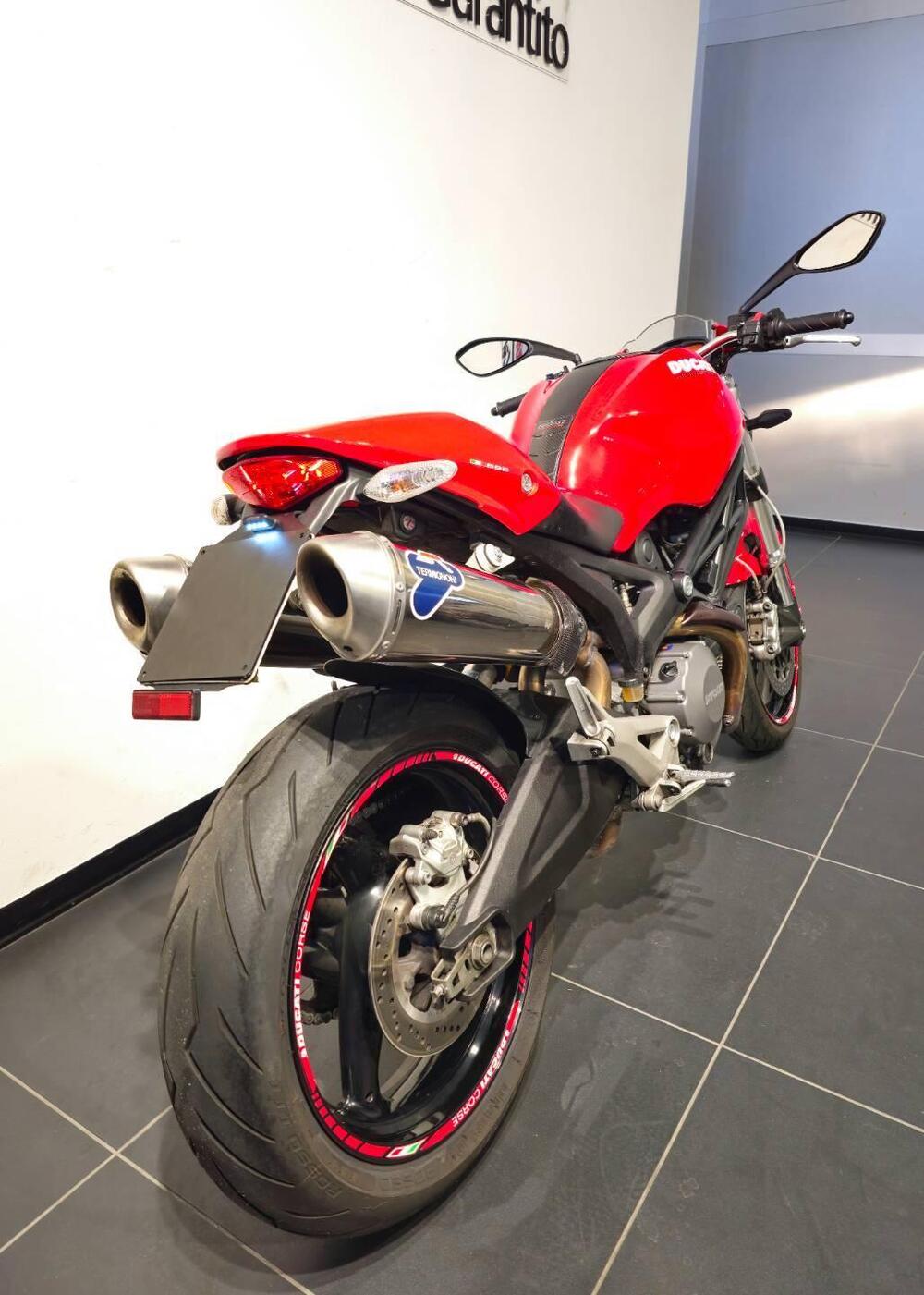 Ducati Monster 696 Plus (2007 - 14) (4)