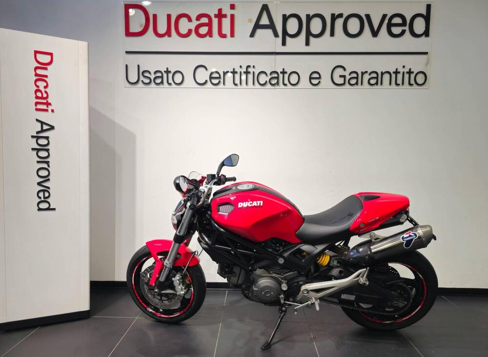 Ducati Monster 696 Plus (2007 - 14) (8)