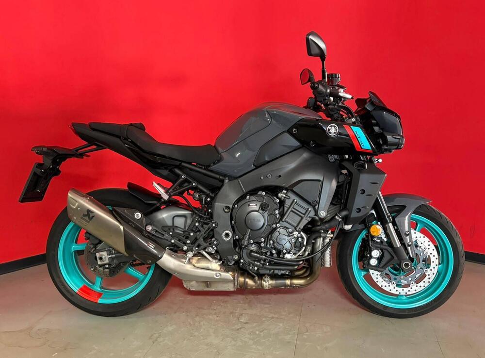 Yamaha MT-10 (2022 - 25)