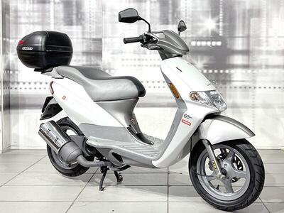 Derbi Atlantis 50 Two Chic (2005 - 07) usata