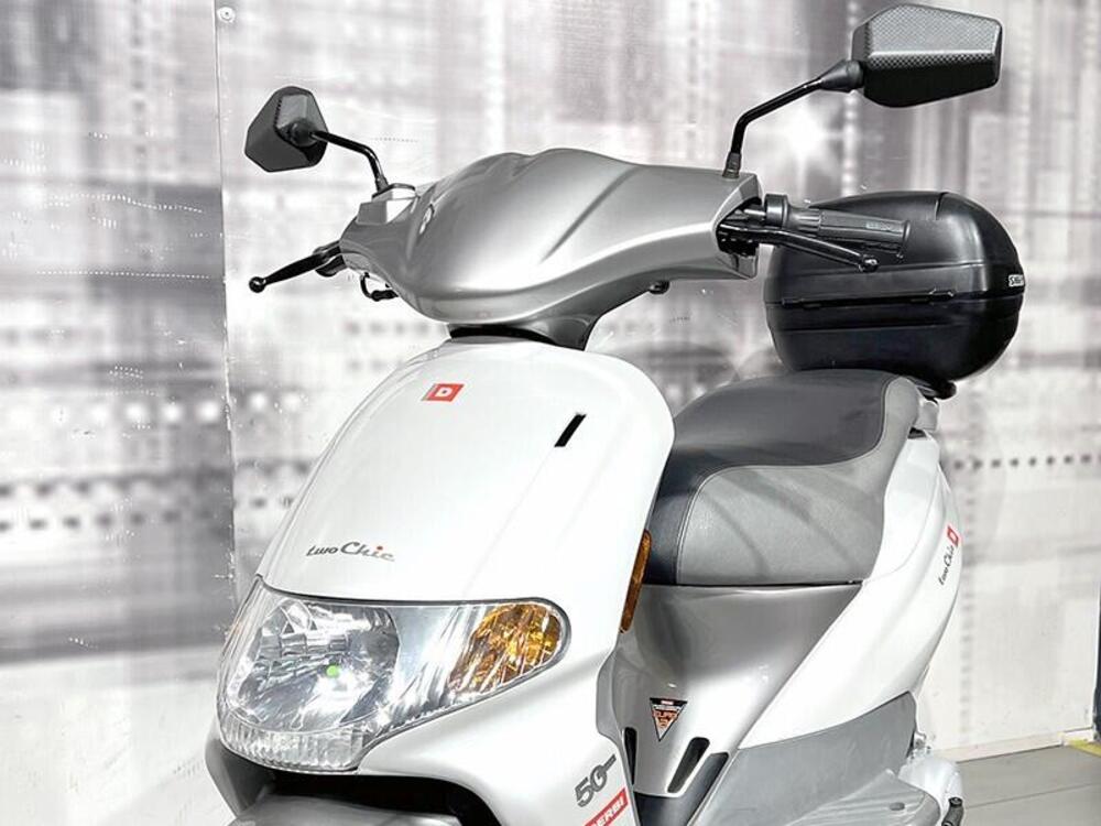 Derbi Atlantis 50 Two Chic (2005 - 07) (9)