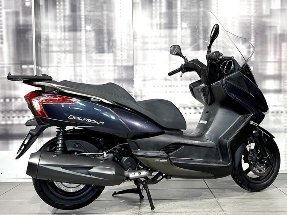 Kymco Downtown 300i (2009 - 17) (8)