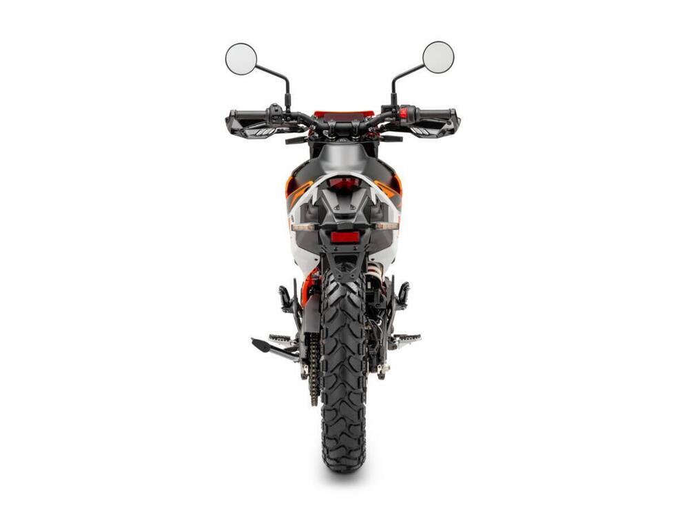 KTM 125 Enduro R (2025 - 26) (5)