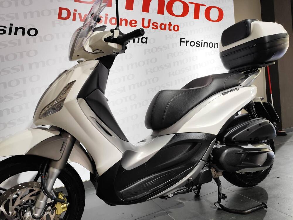 Piaggio Beverly 350 SportTouring ie (2011 - 15) (2)