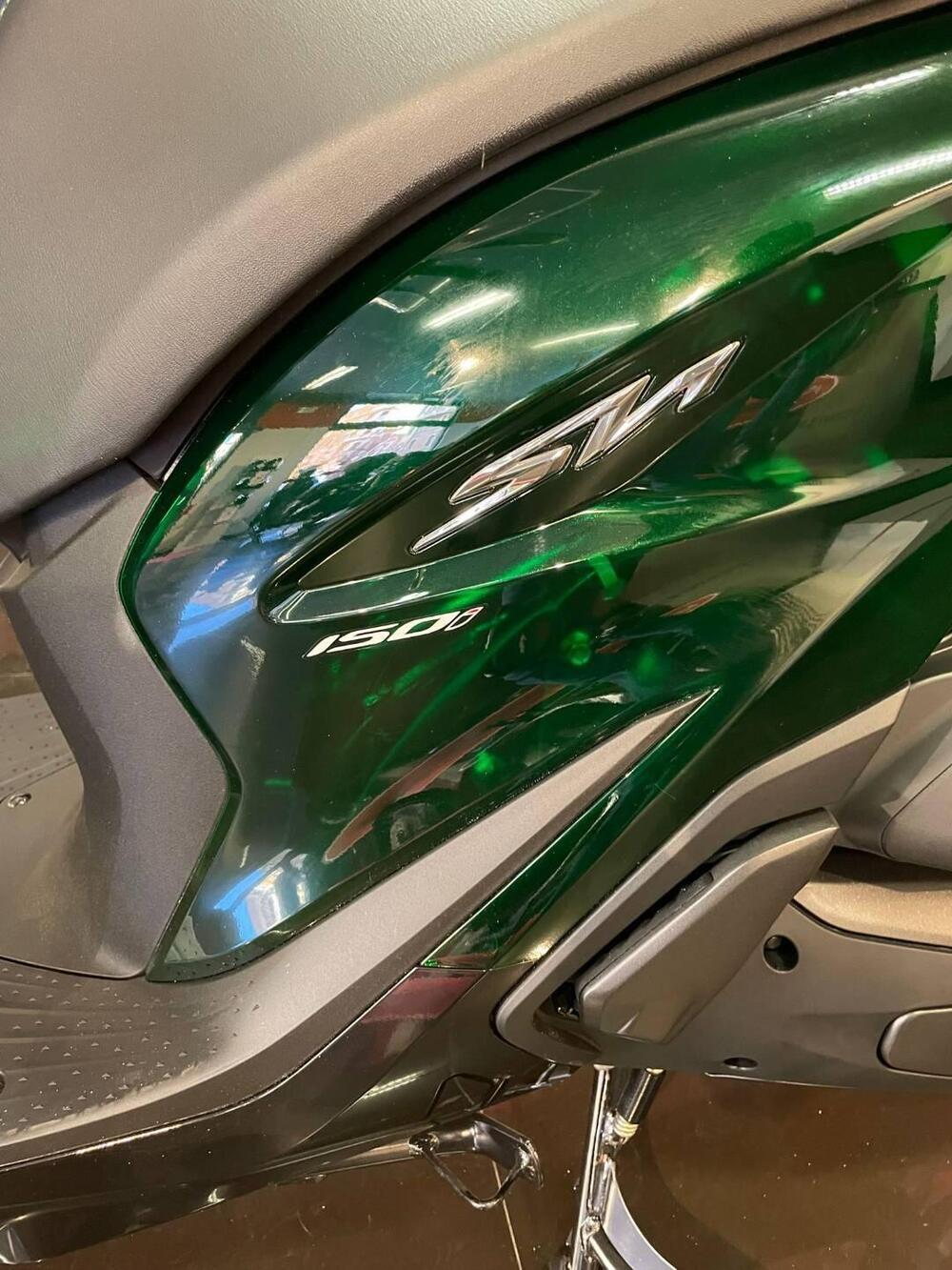 Honda SH 150i Vetro (2024 - 25) (2)