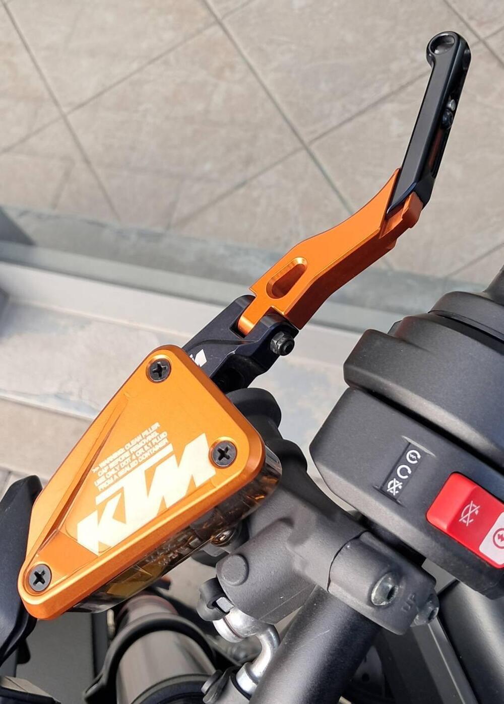 KTM 890 Duke (2021 - 23) (4)